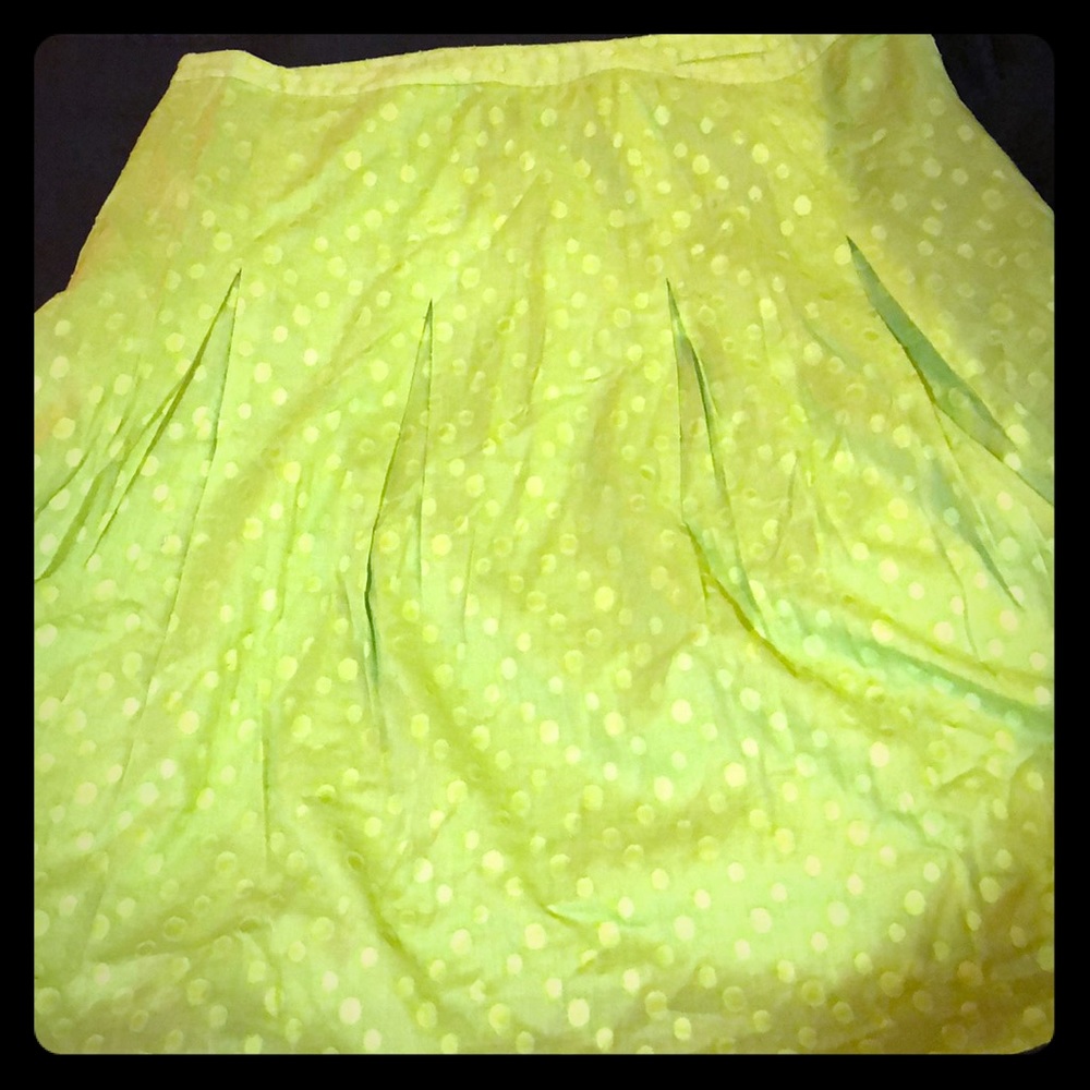 Ann Taylor pleated skirt - great for Summer!